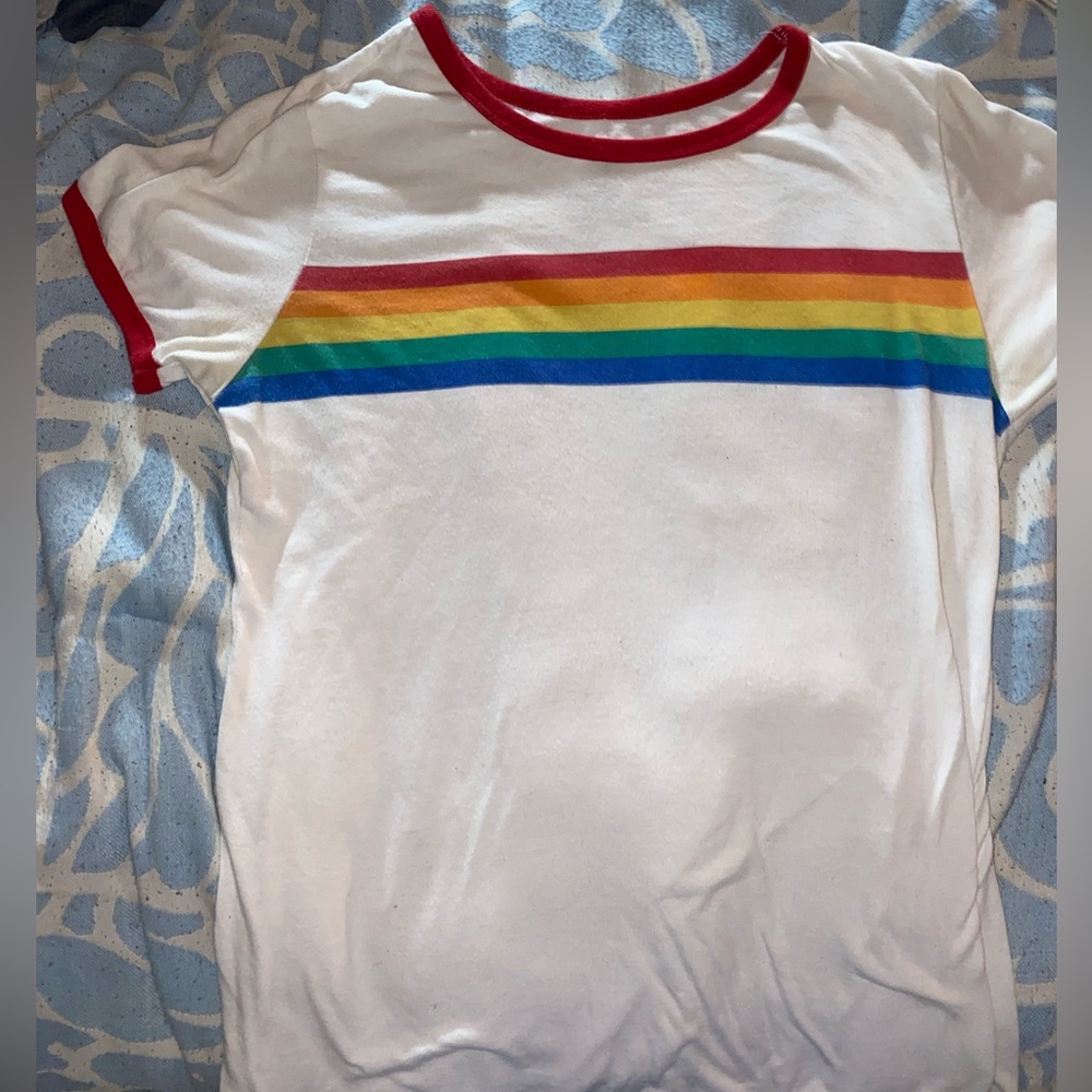 White rainbow red sleeve collar shirt